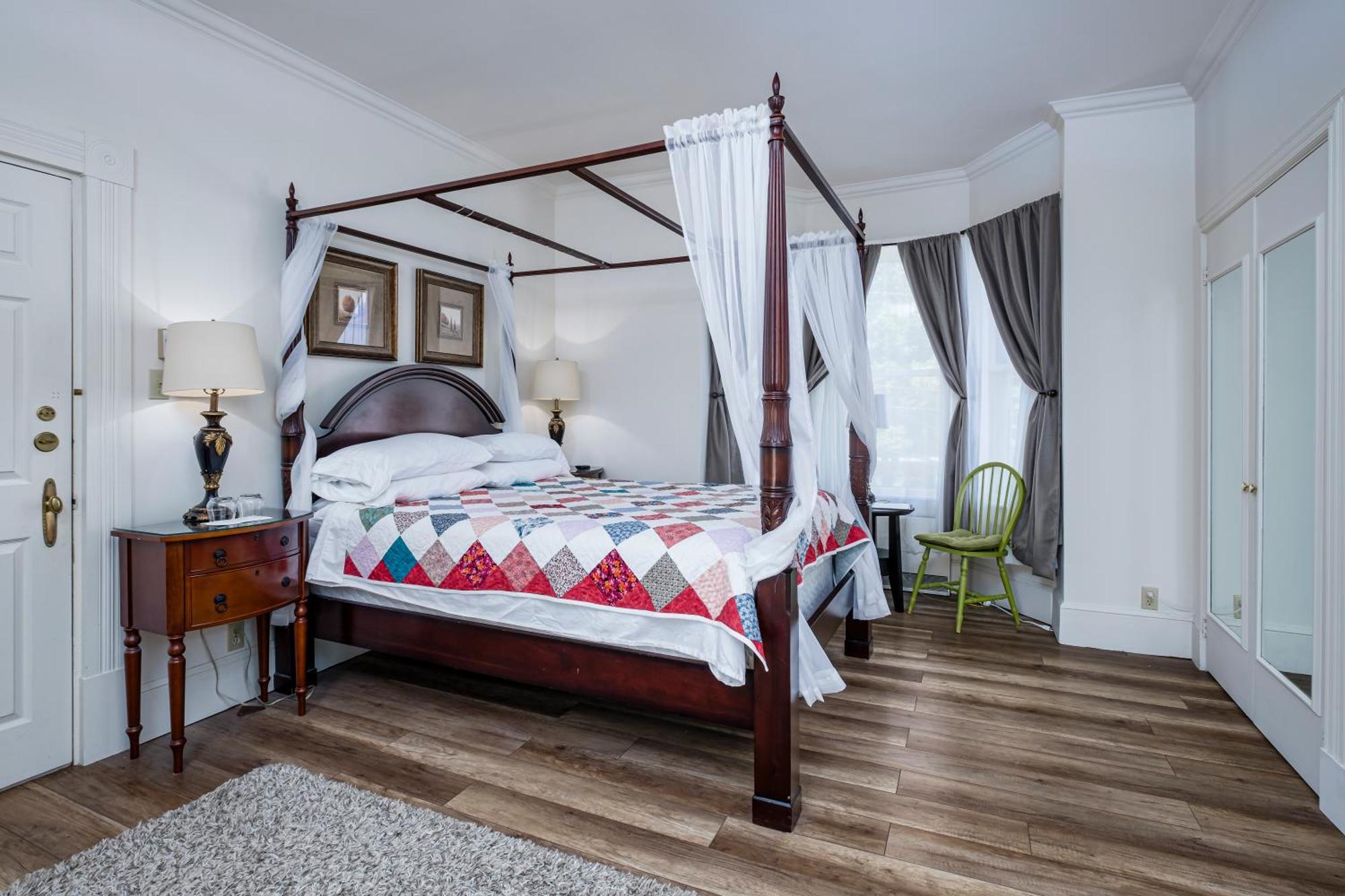The Elizabeth Manor Guesthouse Сент-Джонс Экстерьер фото