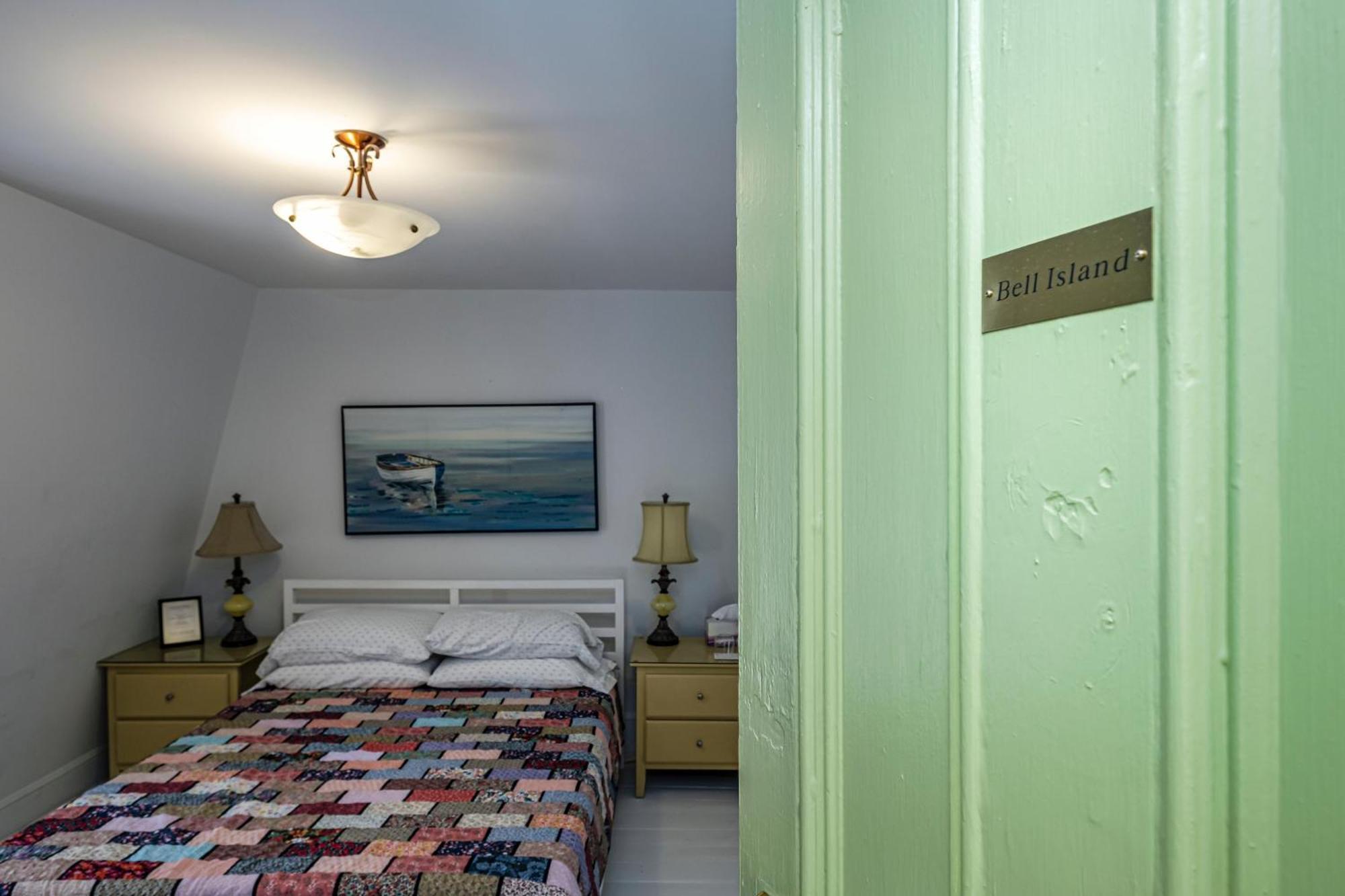 The Elizabeth Manor Guesthouse Сент-Джонс Экстерьер фото